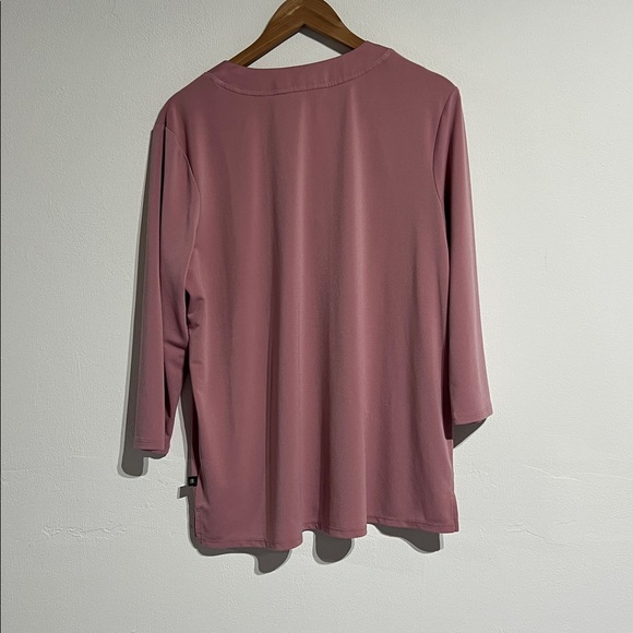 Banana Republic Mauve V-Neck Blouse - Picture 3 of 3